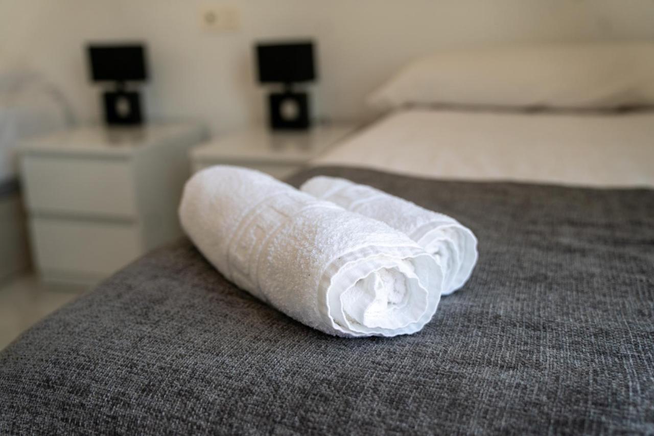 Luxury Three Bedroom Apartment At Estepona Ngoại thất bức ảnh