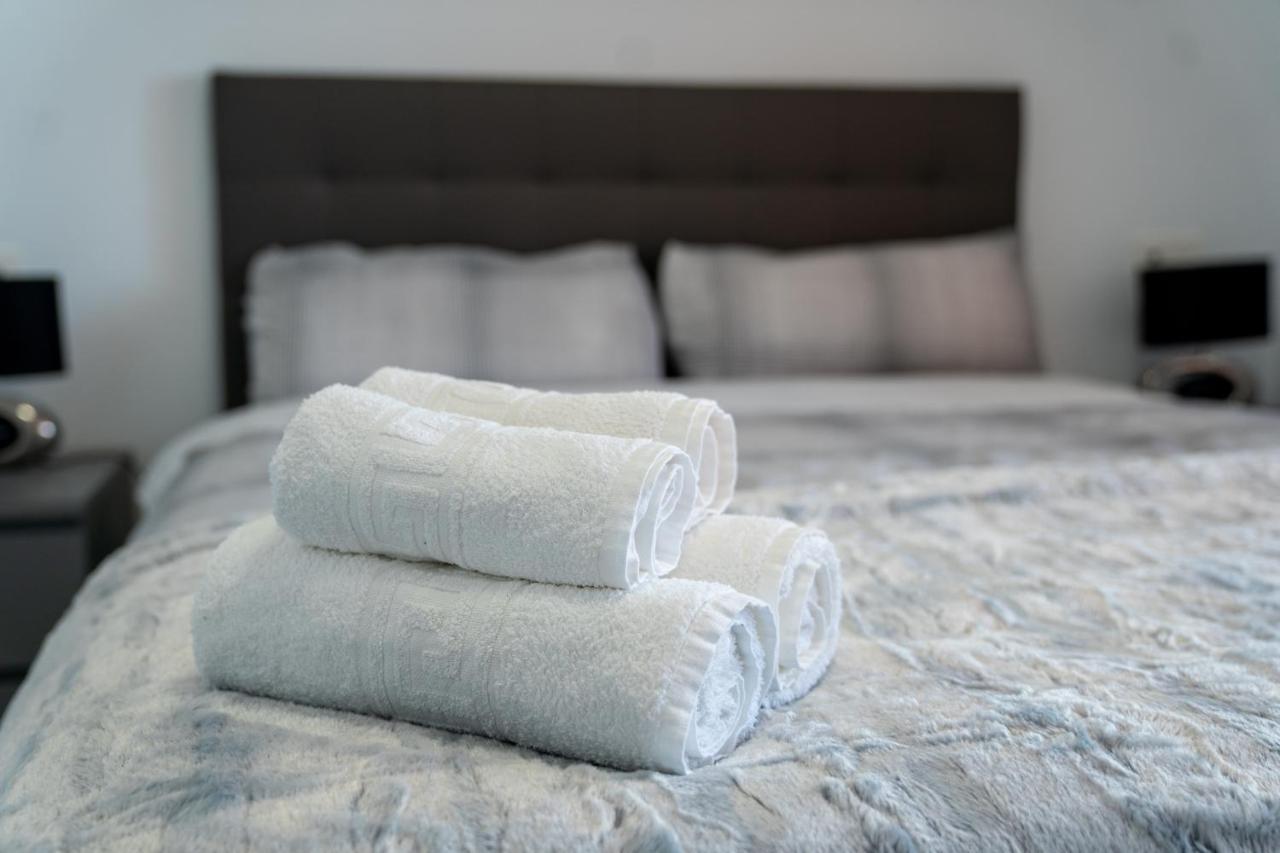 Luxury Three Bedroom Apartment At Estepona Ngoại thất bức ảnh