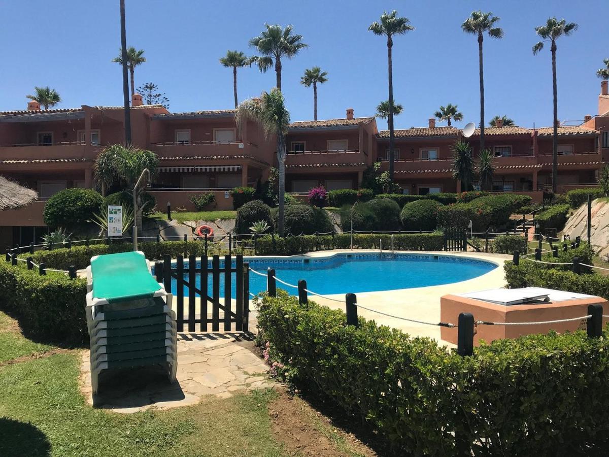 Luxury Three Bedroom Apartment At Estepona Ngoại thất bức ảnh